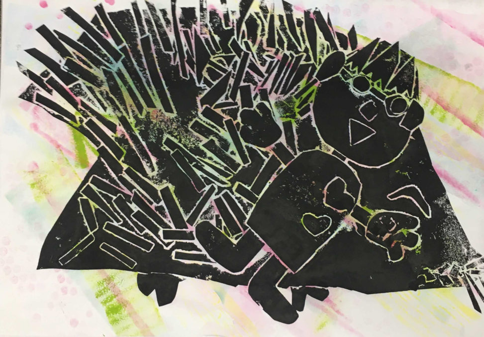 はりねずみさん えさをどうぞ